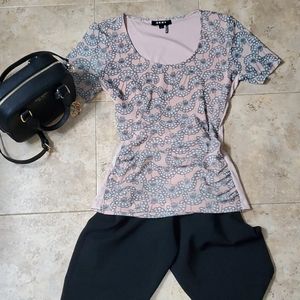 🦋 NWOT DKNY Blouse